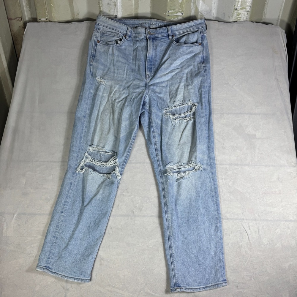 American Eagle Womens Mom Straight Jeans Light Blue Distressed Denim Stretch 16